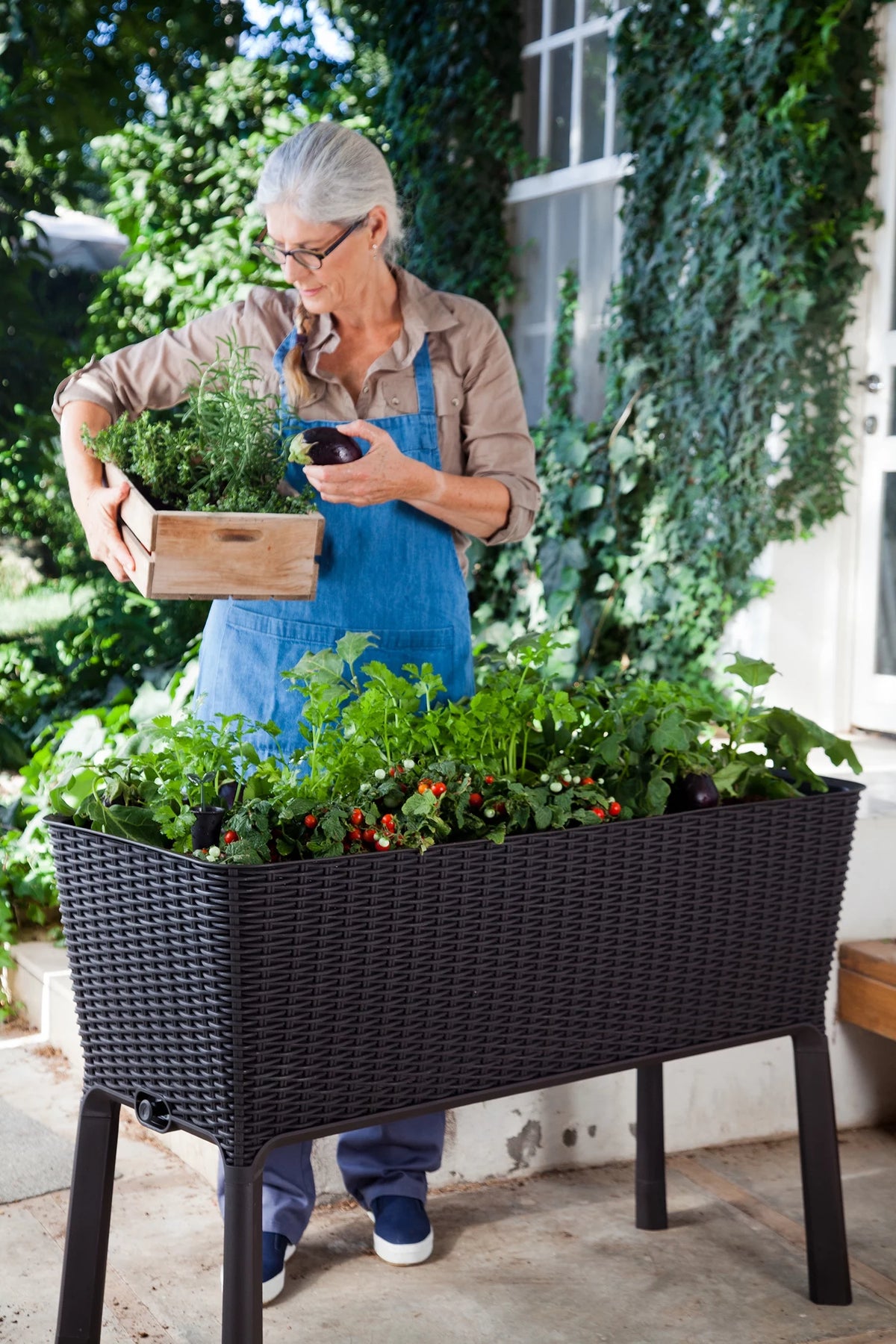 Elevated Garden Bed Q773