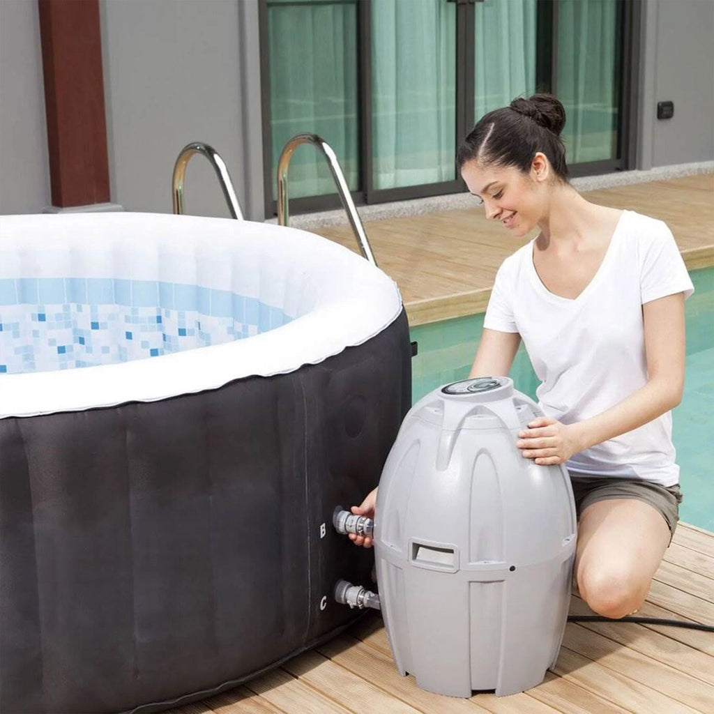 4 Person Inflatable Hot Tub & 2 Seat X114